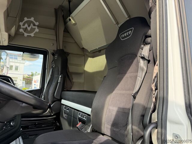 Standard tractor unit IVECO STRALIS S-WAY 530 AS440S53T/P Retarder