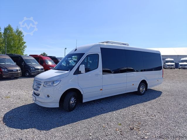 Bus MERCEDES-BENZ Sprinter 519