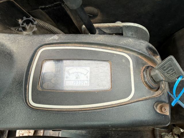 Miniexcavadora JCB 8026 CTS / 2021 BJ / 1.933 H / 3 x Löffel