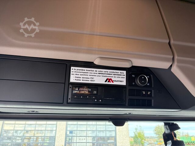 Tracteur routier standard DAF XF 480 FT