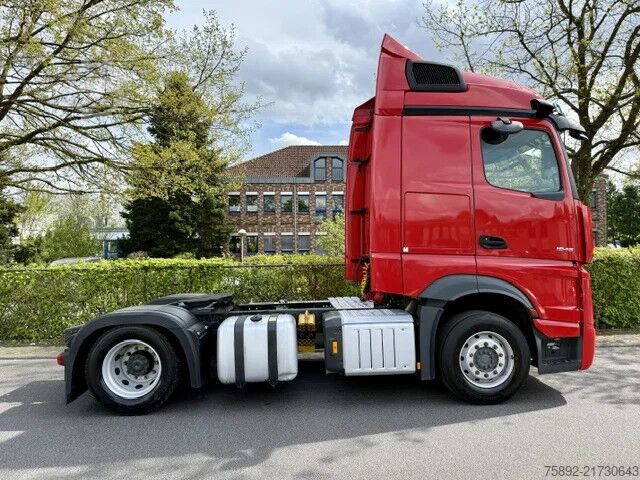 Standard-SZM Mercedes-Benz Actros 5 / 1845 StreamSpace / 2 x Tank / Eu6d