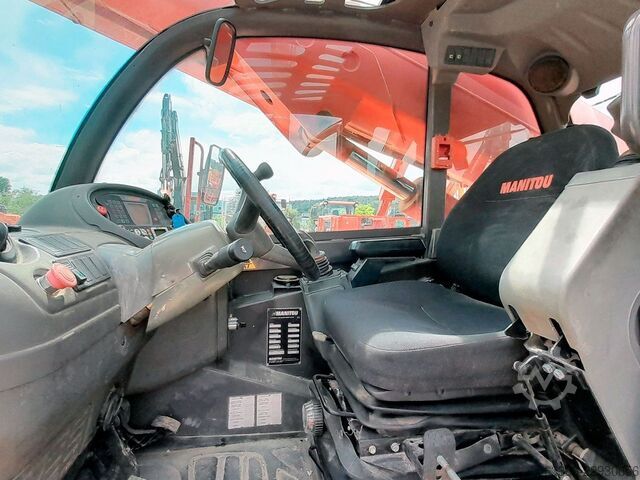 Roterende verreiker Manitou MRT2150 Privilege