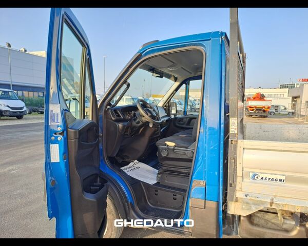 Minibus IVECO Daily V 35.12 2019 - daily 35 C12 3000 cab. E6d-temp