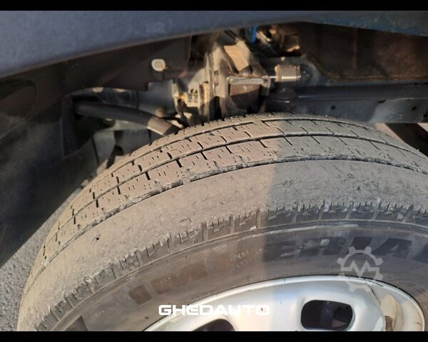 Minibús IVECO Daily V 35.12 2019 - daily 35 C12 3000 cab. E6d-temp