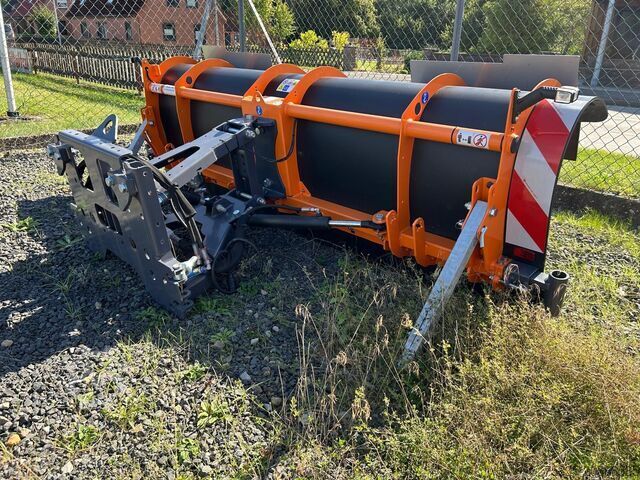 Pala quitanieves Bucher Polyx RC28