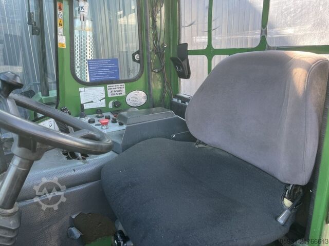 Herbruikbare vorkheftruck Combilift C4000