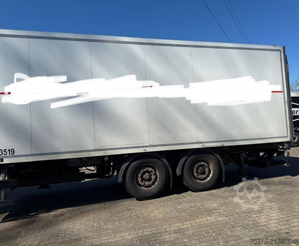 Κλειστό ρυμουλκούμενο ROHR R SC-B