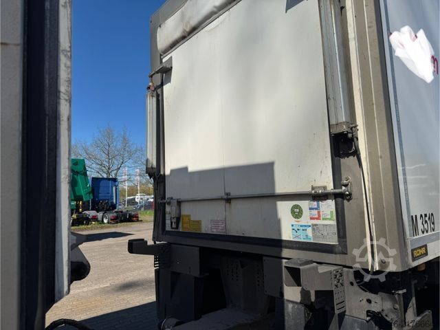 Κλειστό ρυμουλκούμενο ROHR R SC-B