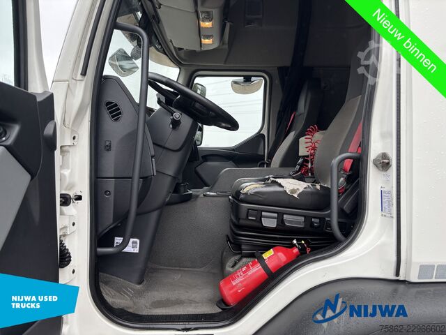 βαλίτσα Renault D WIDE 280 4x2 Slaapcabine + Laadklep 2000KG