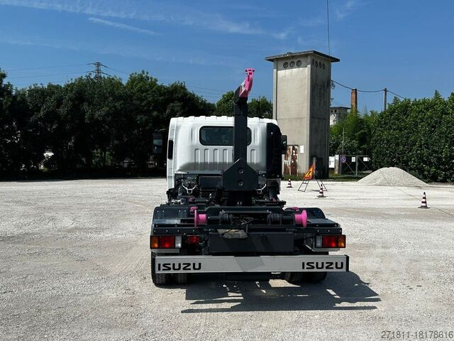 Kanca kasalı yük kamyonu (roll-off) ISUZU ISUZU P75 NUOVO SCARRABILE