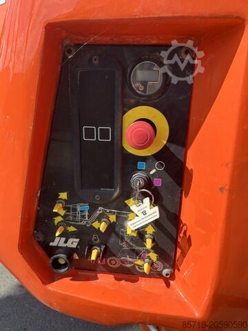 Plate-forme de travail télescopique articulée JLG 340AJ (4566)