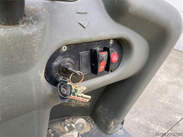 Véhicule à benne Wacker Neuson Neuson 1001 (5355)