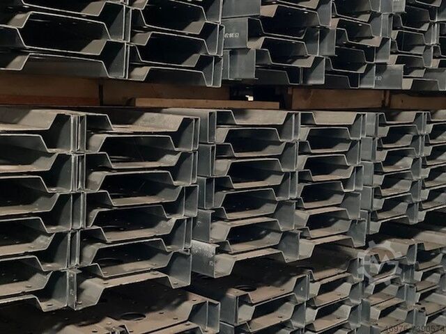 CS Sigma Profil Stahlträger Lagerbühne SSI Schäfer / 3.800 mm / CS-Sigma Profil: 300x75x15 mm