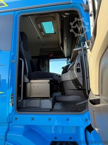 Standard SZM MAN TGX 18.480 BL SA 4x4 Hydrodrive, MIETEN?