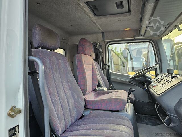 Pickup Mercedes-Benz 817/42AT7 Palfinger PK 5000 B Werkstatt