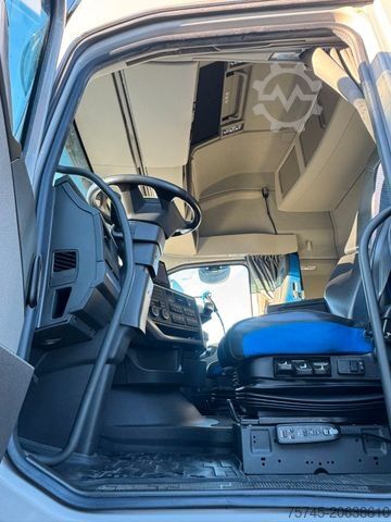 Tractor estándar VOLVO FH 500*GLOBETROTTER*RETARDER*I SAVE*STANDKLIMA*