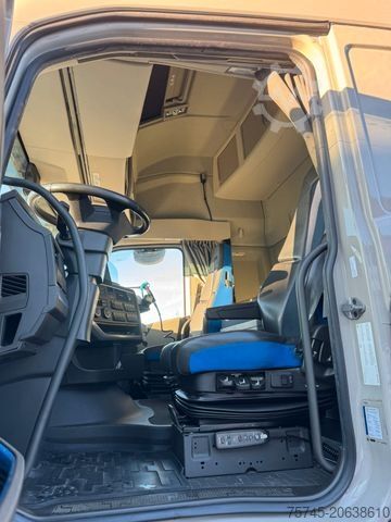 Tractor estándar VOLVO FH 500*GLOBETROTTER*RETARDER*I SAVE*STANDKLIMA*