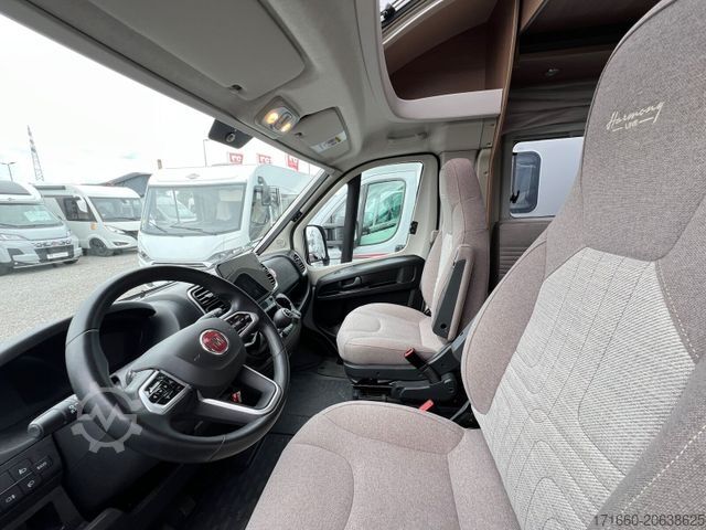 Autocaravana semi-integrada BÜRSTNER Lyseo TD 594 27.684 Euro sparen!