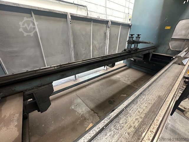 Ohraňovací lis DURMA AD-R 37175