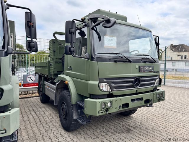 Vrachtauto met open laadbak MERCEDES-BENZ 1018 Atego 4x4 Allrad Miltär Camper