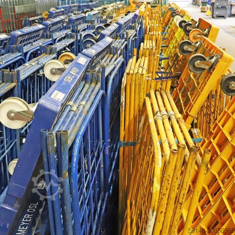 Gebruikte 2-Heks rolcontainer insteekhekken + 2 nylon spanbanden - L:810 x B:720 x Kruizinga 99-9720GB