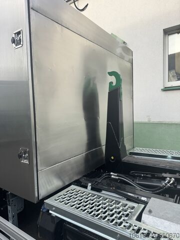 Kancacı Fuso Canter 9C18 Abrollkipper HYVA 6 T