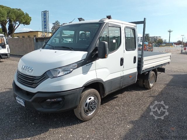 LKW mit Pritsche (offen) IVECO 35C14