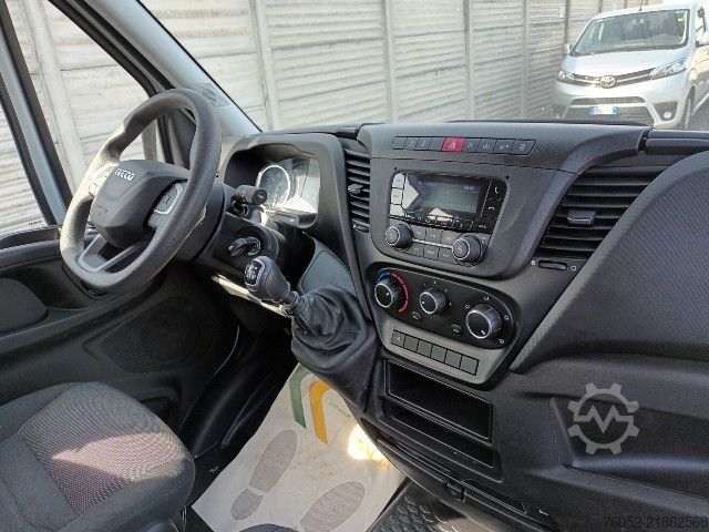 LKW mit Pritsche (offen) IVECO 35C14
