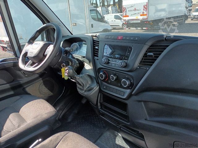 Kipper LKW IVECO 35C14