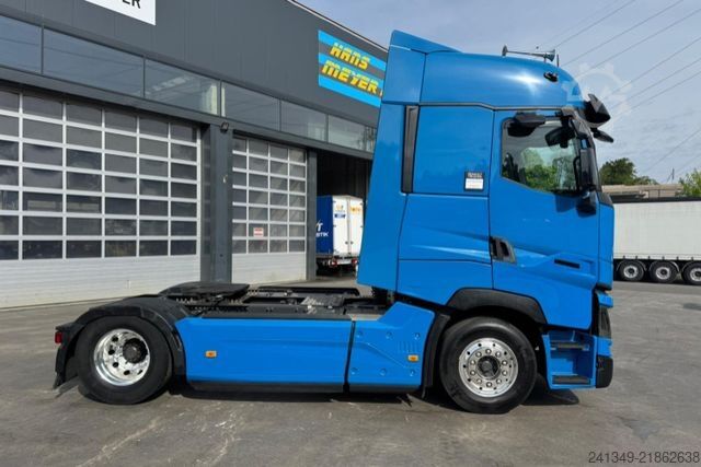 Trattore stradale standard RENAULT T520 4x2