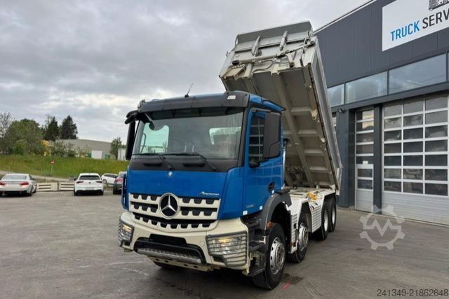 Kipper LKW MERCEDES-BENZ Arocs 3246 8x4 Moser 3S