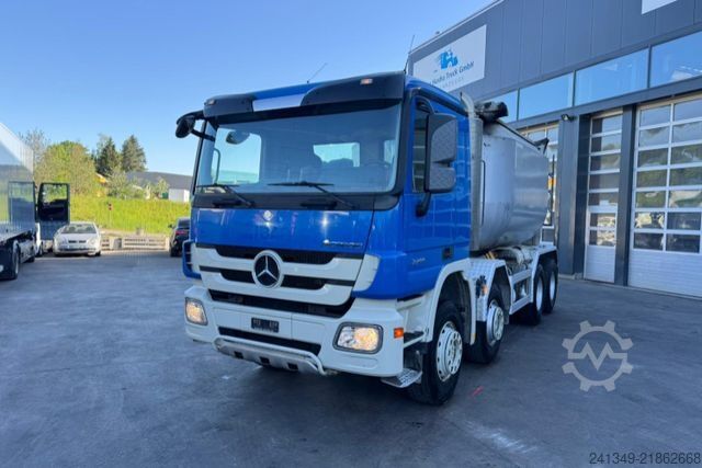 Samochód do zadań specjalnych MERCEDES-BENZ Actros 3244 8x4 Moser Thermosilo 17m3