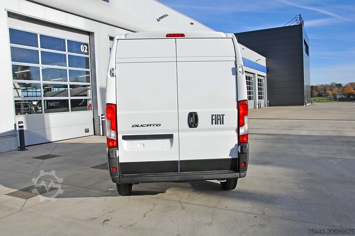 Skåpbil Fiat Ducato F5276 L2H2 2.2 3,5T Diesel 180pk Automaat