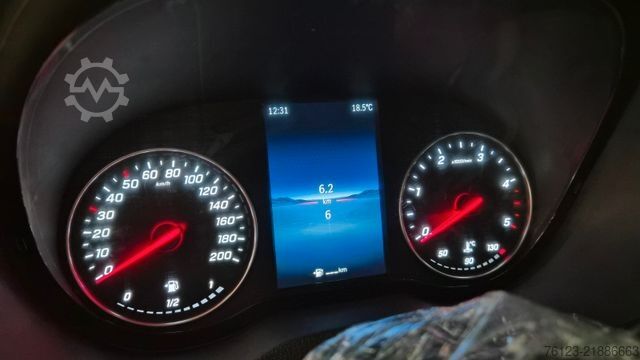 Minibusz MERCEDES-BENZ 311 Sprinter 9 Sitzer auf Wunsch VIP Sitze