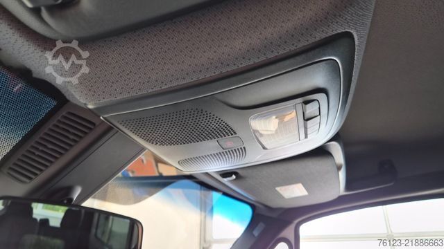 Minibusz MERCEDES-BENZ 311 Sprinter 9 Sitzer auf Wunsch VIP Sitze