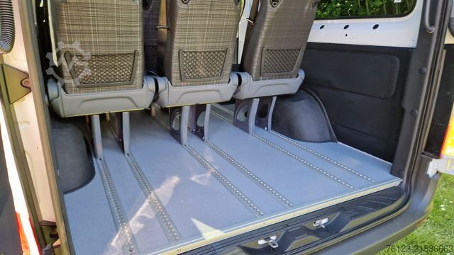Minibusz MERCEDES-BENZ 311 Sprinter 9 Sitzer auf Wunsch VIP Sitze