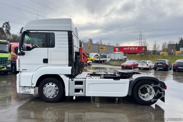 Standard tractor unit MAN TGS 18.440 4x2 ADR