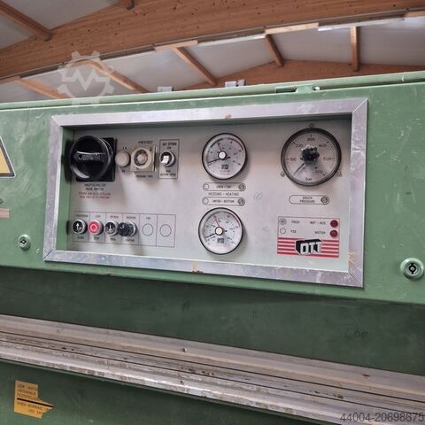 Furnérprés Ott ST2513/90