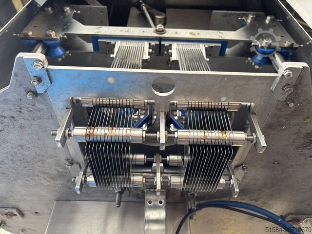 Máquina de corte y troceado en cuñas Foodcons F3000