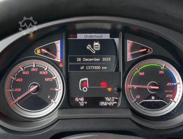 Chladírenský vůz DAF XF 480 FAR SSC ISOLATED BOX 810250x275 CM INSIDE