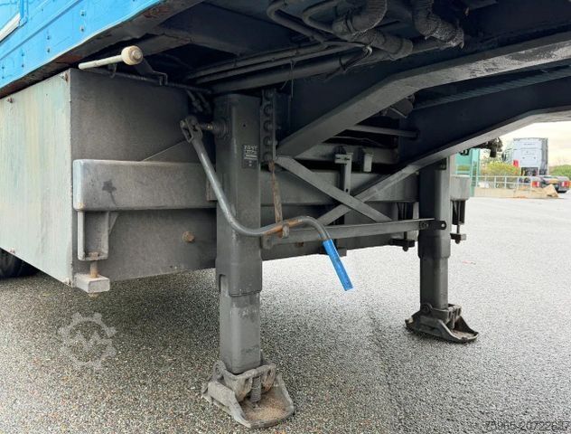 Box semitrailer FLOOR FLO-12-202 STEERING AXLE DRUM BRAKES HOLLAND-TRA