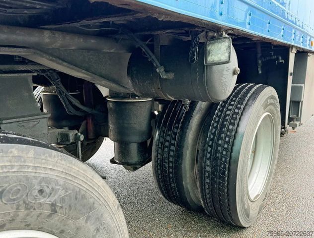 Box semitrailer FLOOR FLO-12-202 STEERING AXLE DRUM BRAKES HOLLAND-TRA
