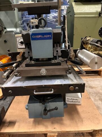 Boekbindmachine Gierlich A5, A4
