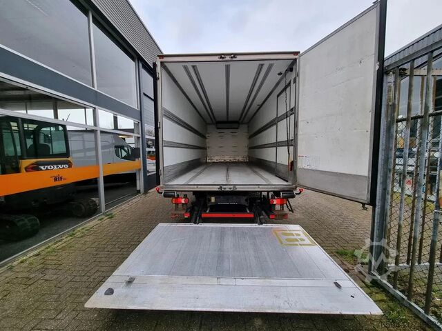 Gekoeld/bevroren transport DAF LF 45.220 Kuhlkoffer Thermoking T1000R LBW ST38...