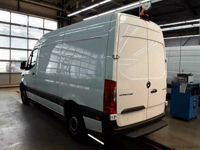 Varevogn Mercedes-Benz Sprinter 317 CDI,L2H2,Automatik,Kamera,LED