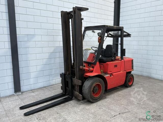 Heftruck Mitsubishi FD30N