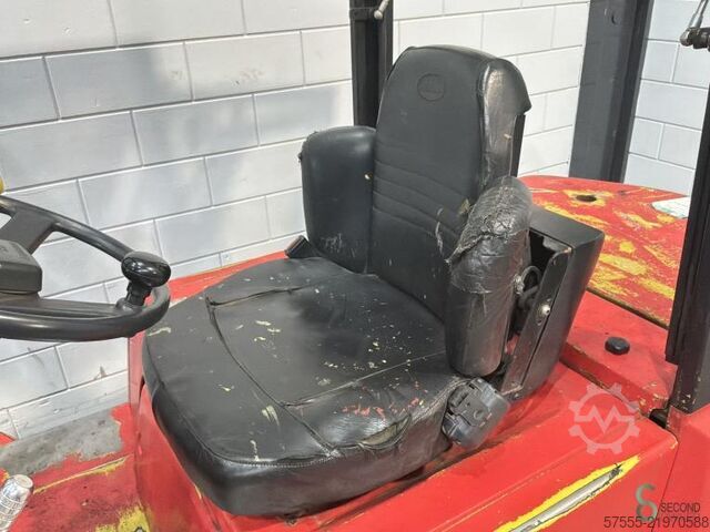 Heftruck Mitsubishi FD30N