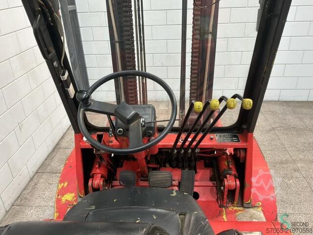Heftruck Mitsubishi FD30N