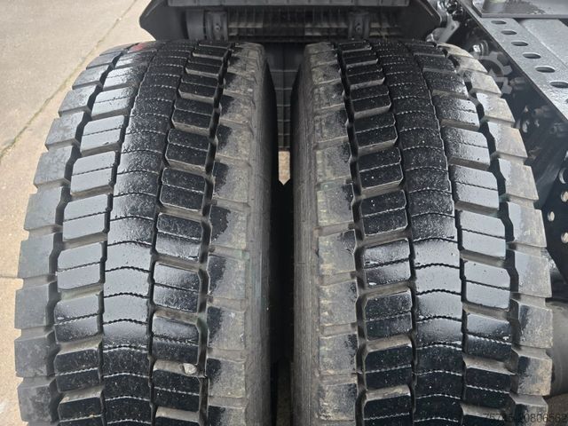 Standard dragbil MERCEDES-BENZ ACTROS 1848 * GIGA SPACE * MASSAGE * ACC * LEDER