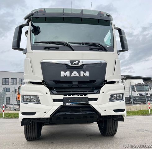 Lastbilchassi MAN TGS 33.510 BB 6x4 CH/RS 3,30 m/59 to./NA/AHK/Neu